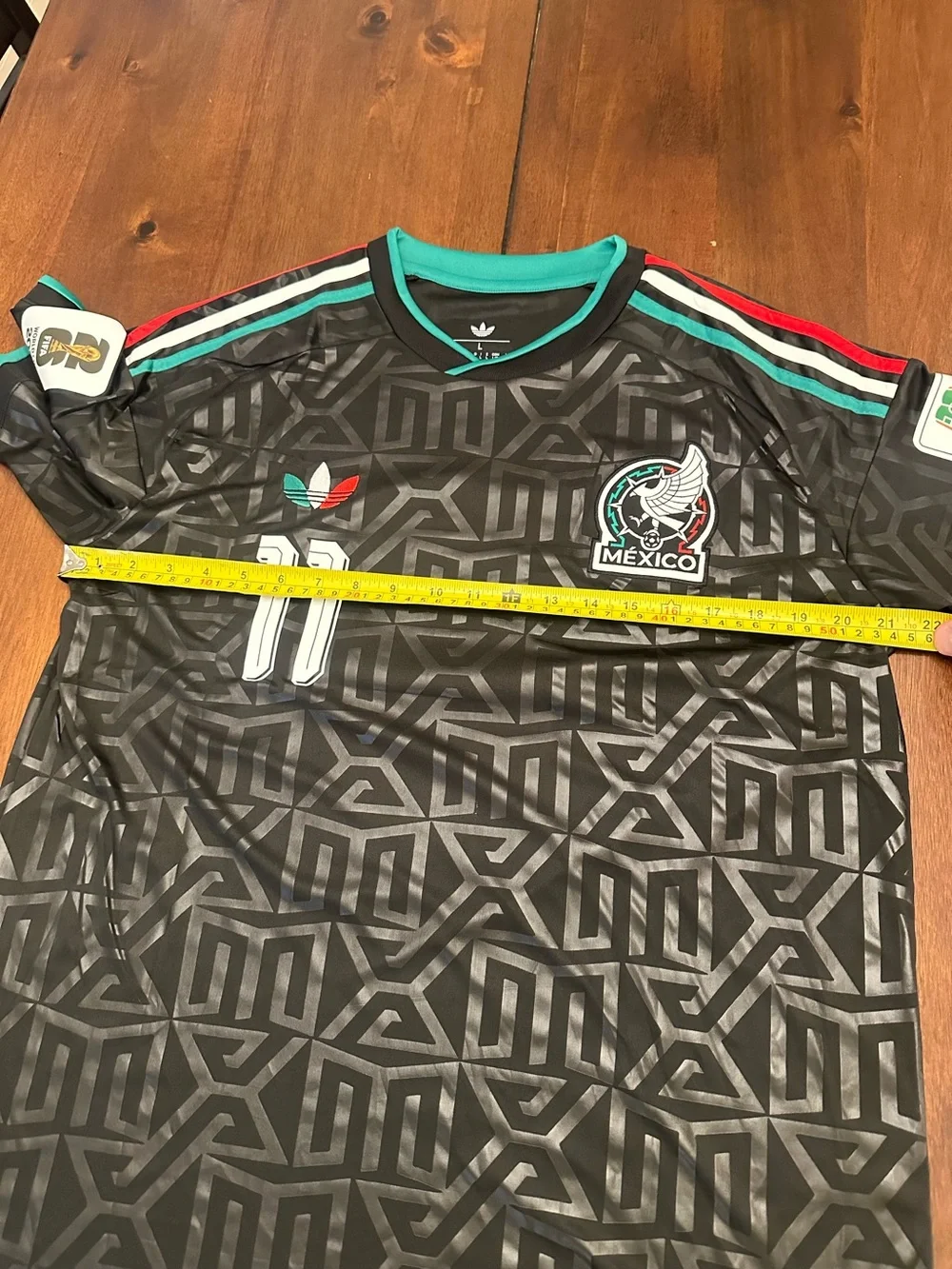 Santi Giménez black 2026 world cup jersey